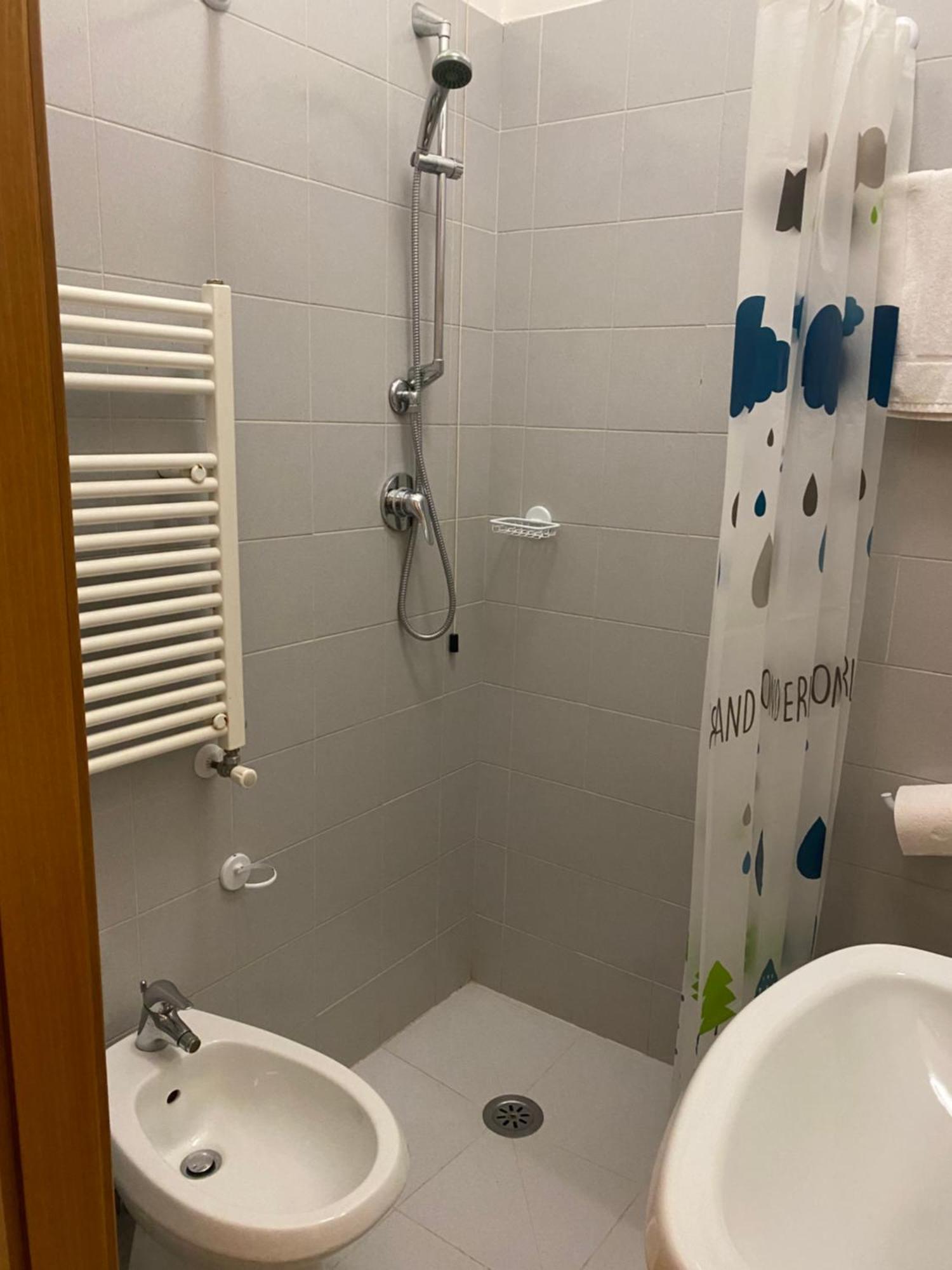 Hotel Ferrara Chianciano Terme Luaran gambar