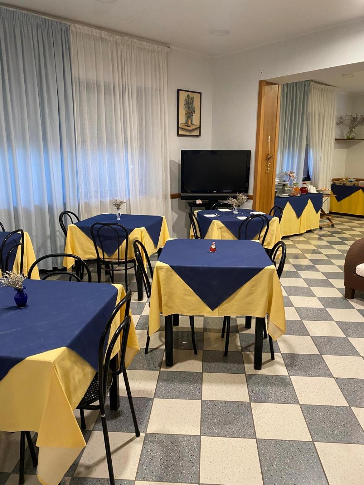 Hotel Ferrara Chianciano Terme Luaran gambar