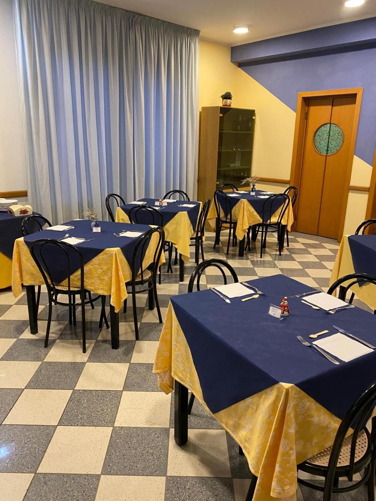 Hotel Ferrara Chianciano Terme Luaran gambar